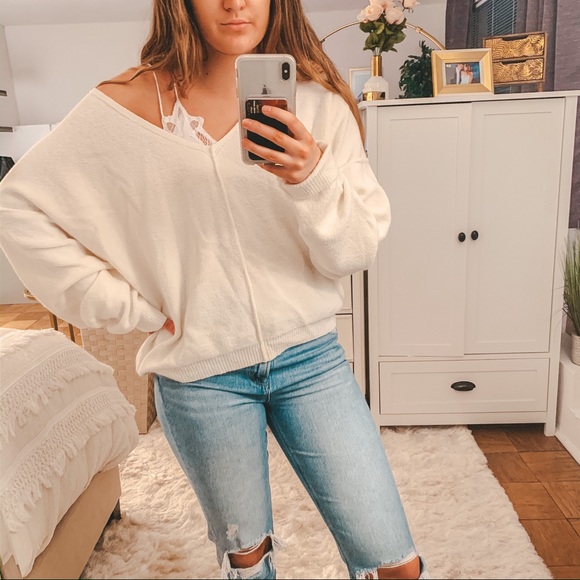Free People Oversized Sweater - Picture 2 of 6
